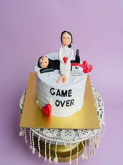 Game Over Couple Squid Game Cake Design