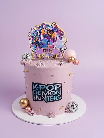Kpop Demon Hunters Cake