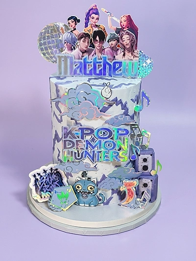 Kpop Demon Hunters Cake