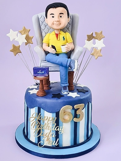 Man Figurine Coffee Cake Design