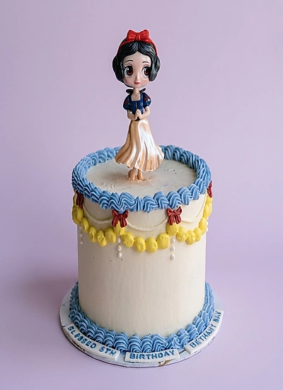 Snow White Cake