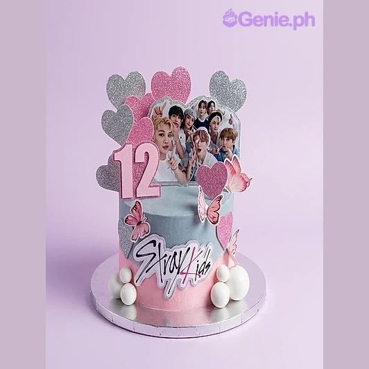 Stray Kids Cake