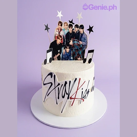 Stray Kids Cake