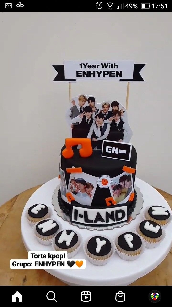 Kpop Cake