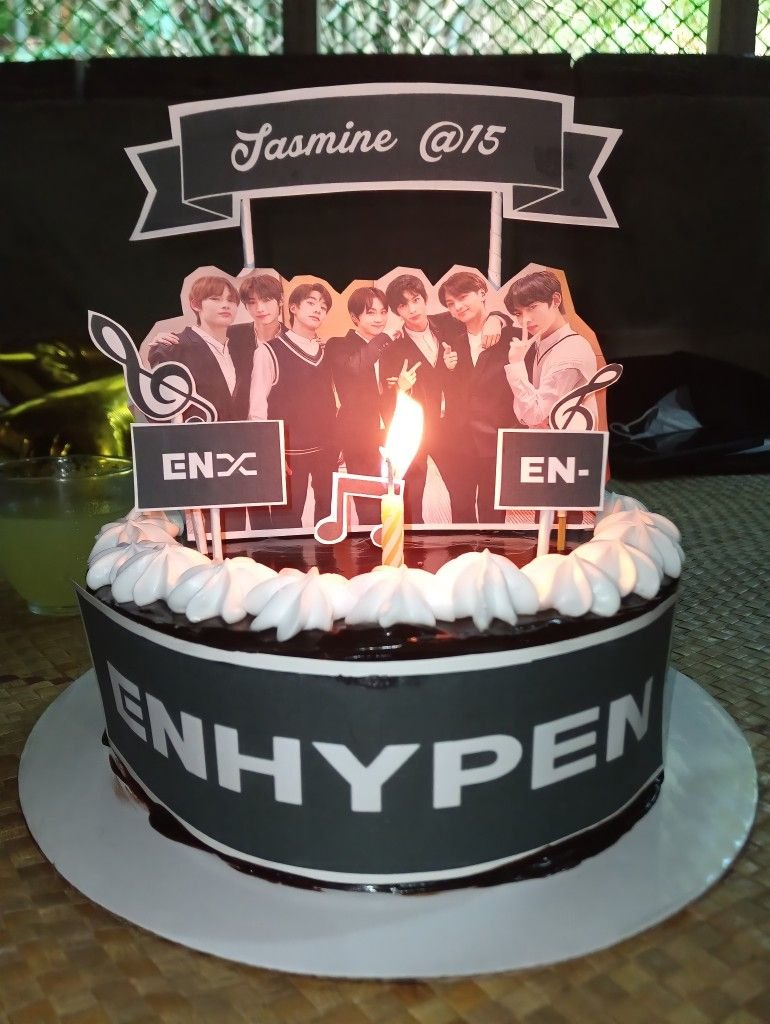 Enhypen Kpop Jasmine Cake Design