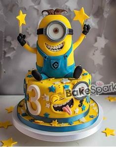 Minion Birthday Yellow Cake Design Minion Birthday Yellow Cake Design
