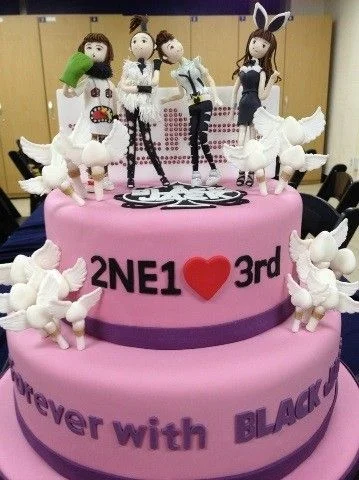 2ne1 Kpop Dedication Cake Design