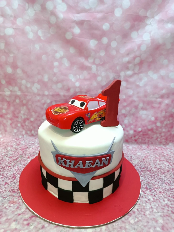 Cars Lightning McQueen 1 Tier Fondant - white, light, red theme with Lightning McQueen car and black and white checkered p...