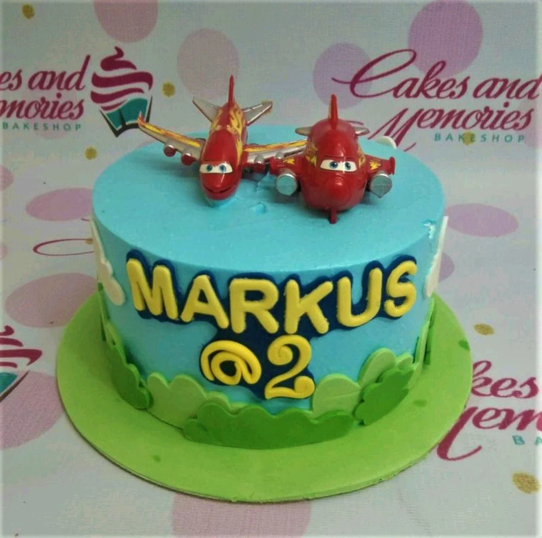 Airplane Cake