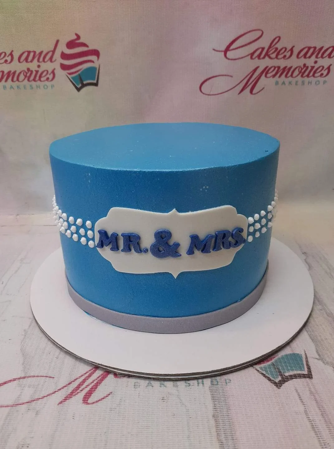 Blue Minimalist Cake
