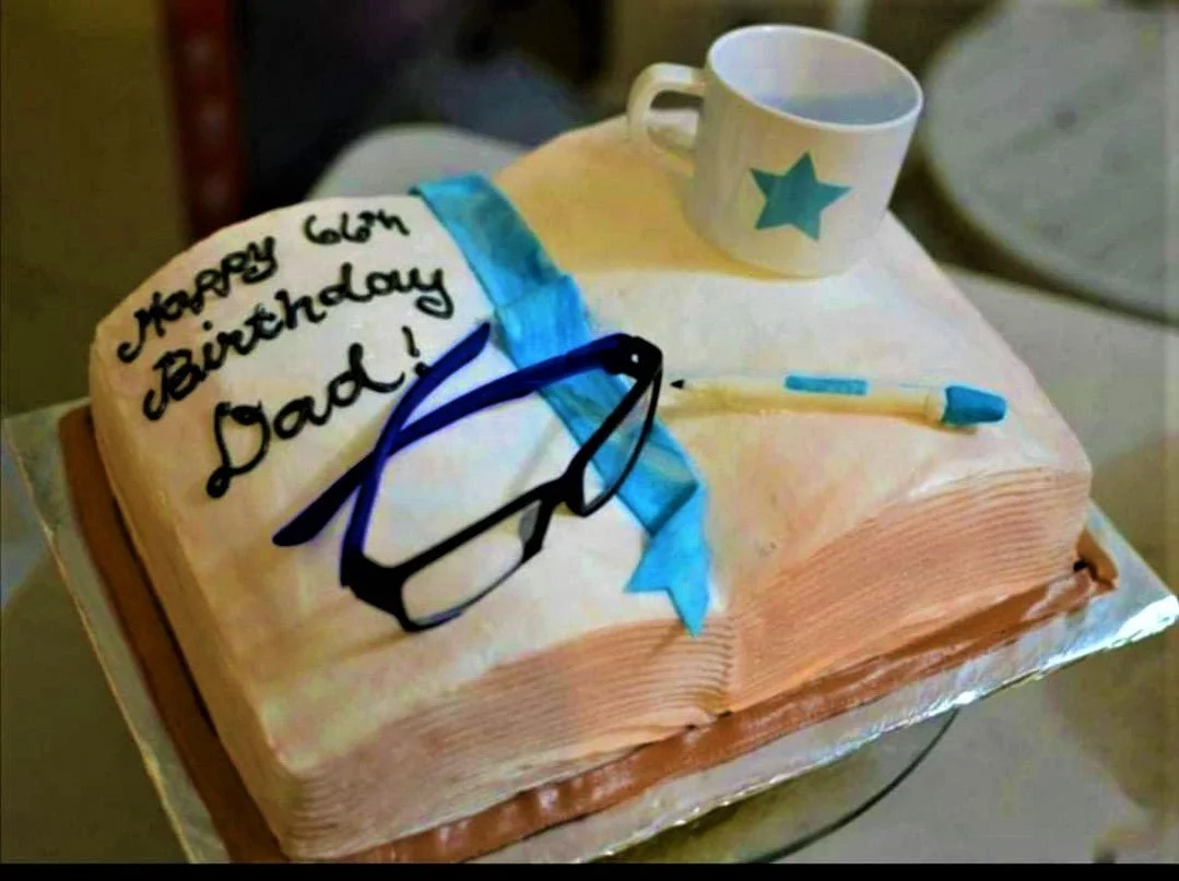 Book Dad Cake