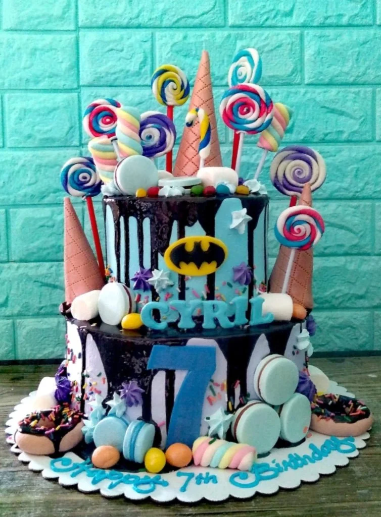 Candy Batman Donuts Macarons Cake Design