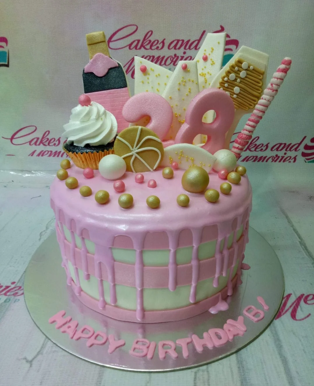Champagne Birthday Valentines Cake And Cupcakes Set Cake Design