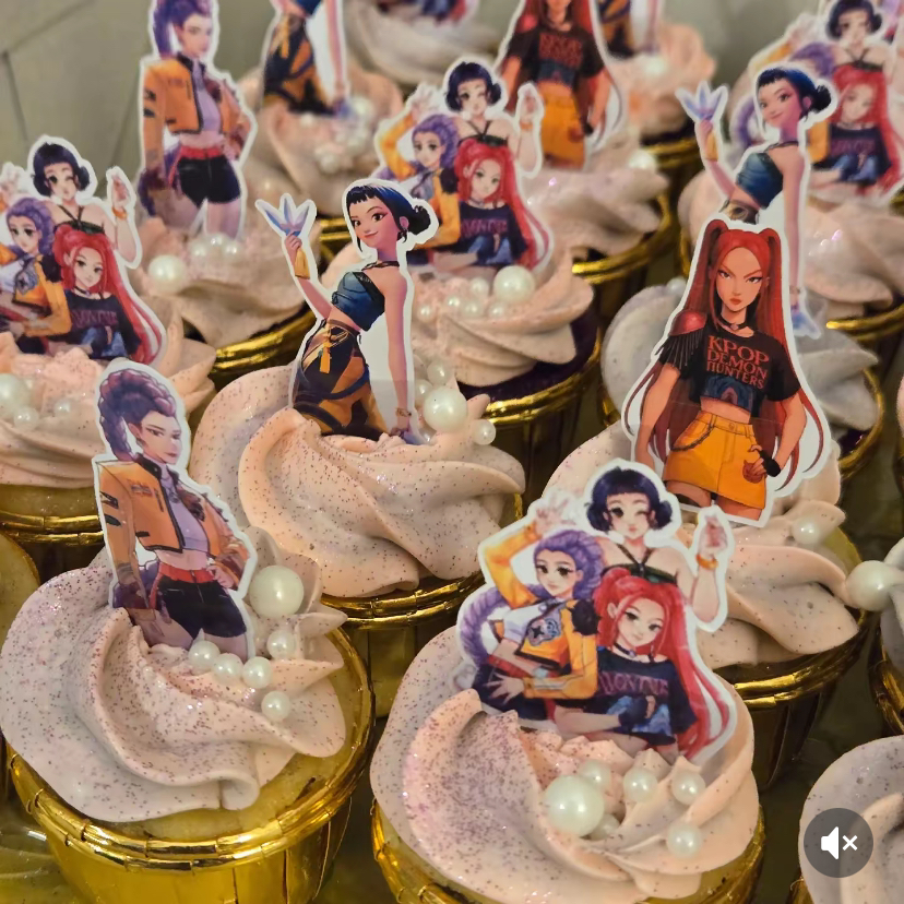 cupcakes Bento - colorful theme with intricate details cupcakes Bento - colorful theme with intricate details