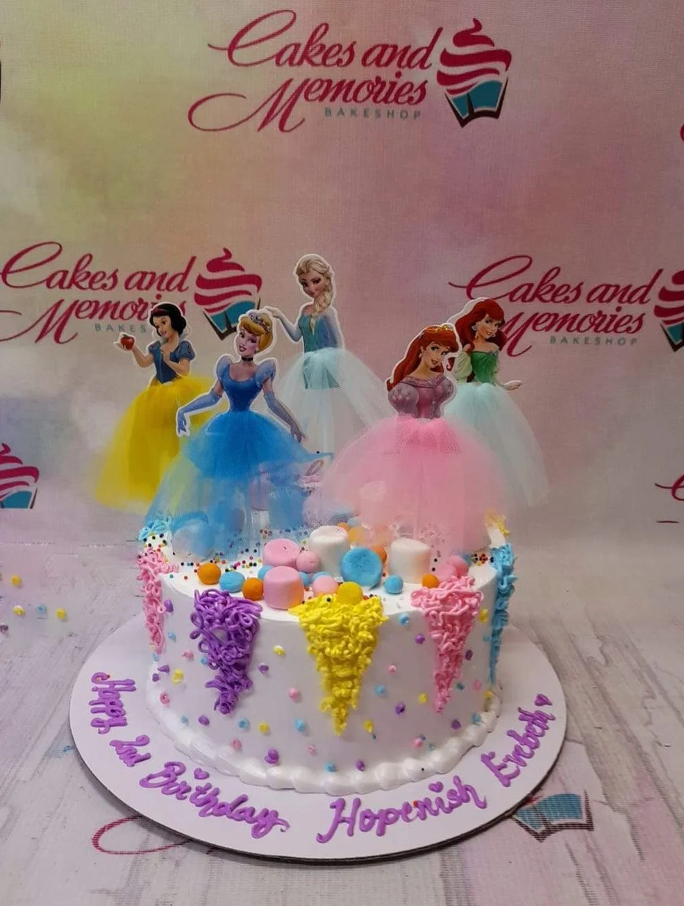 Disney Princess Snoopy Cake Design