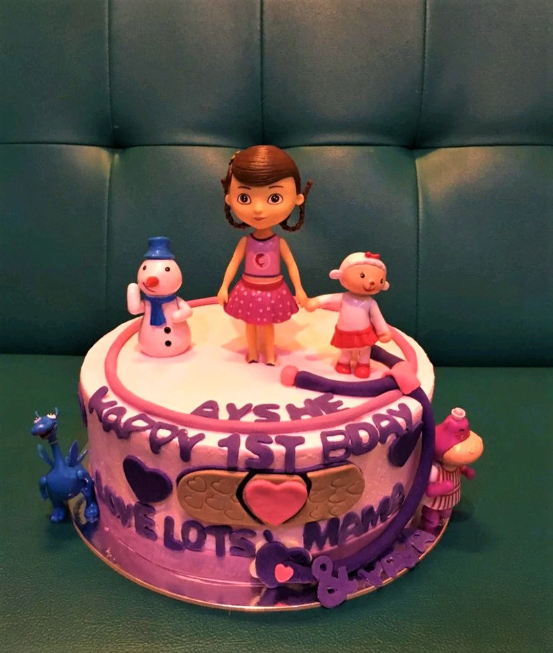 Doc Mcstuffins Cake