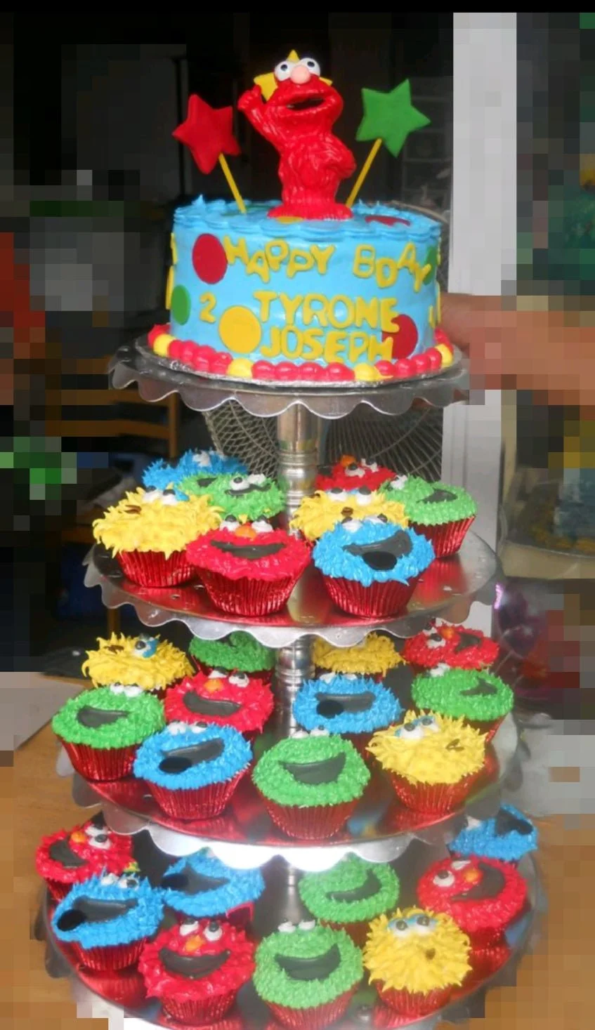 Elmo Sesame Street Cookie Monster Cake Design