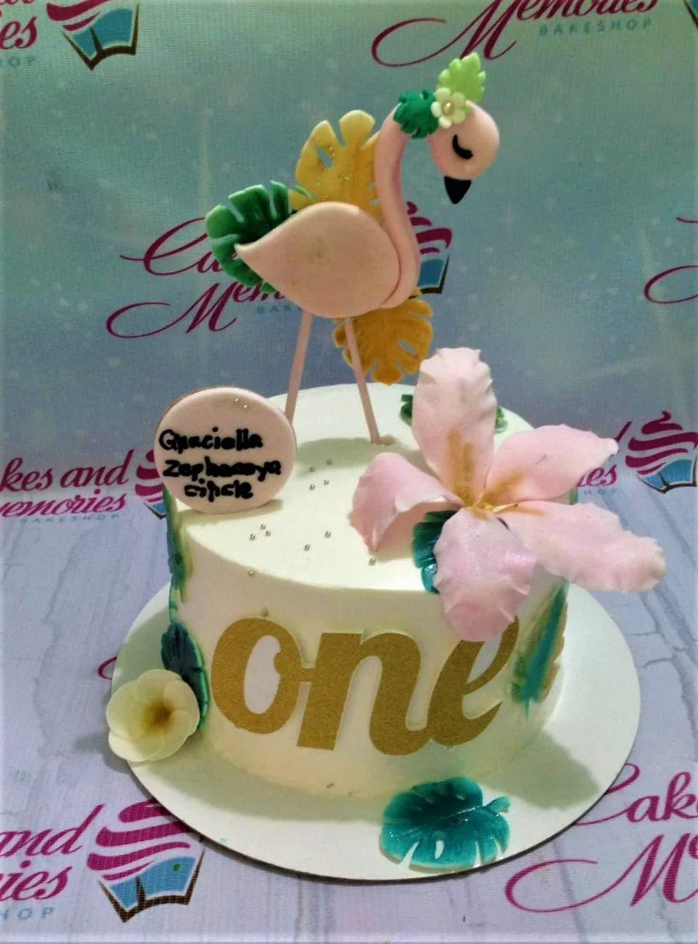 Flamingo Tropical Cake Design
