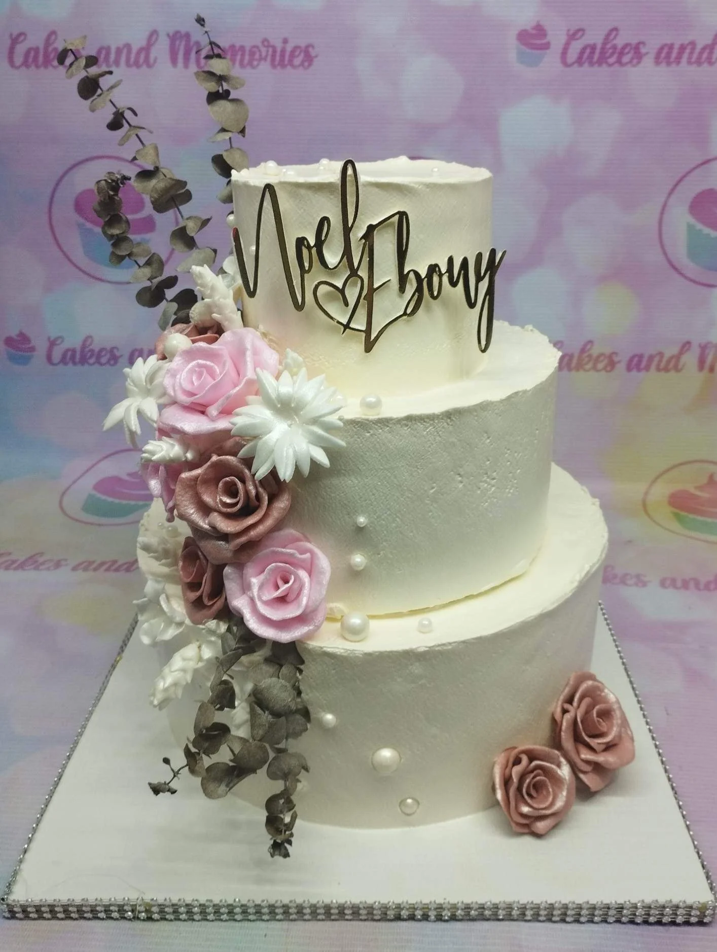 Floral Wedding Rose Gold Cake Design