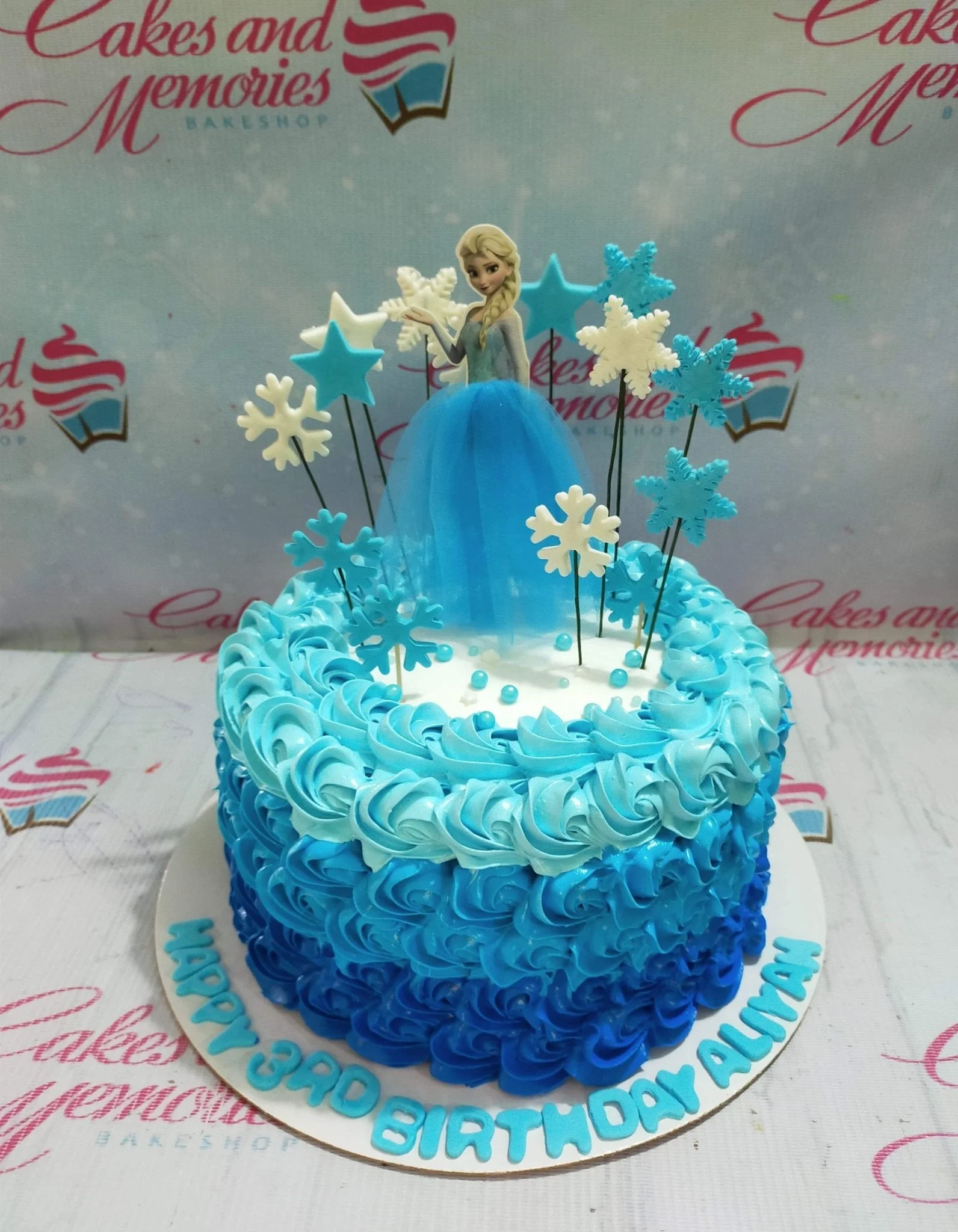 Frozen Elsa Cake