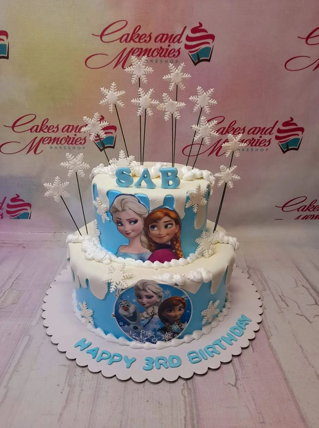 Frozen Women Cake Design