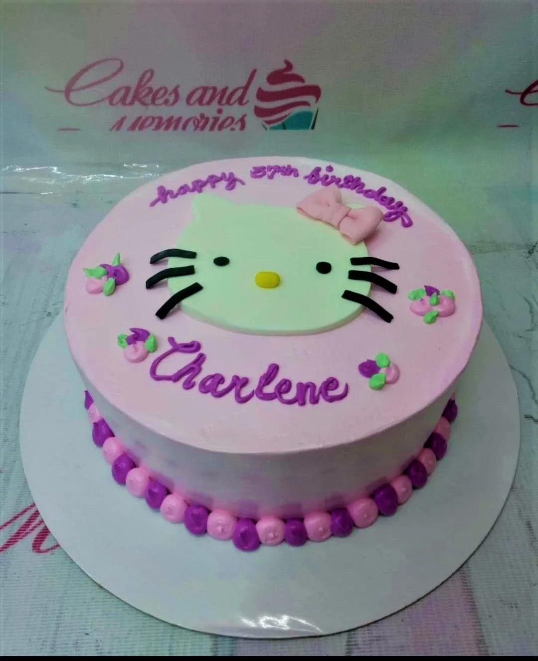 Hello Kitty Cake
