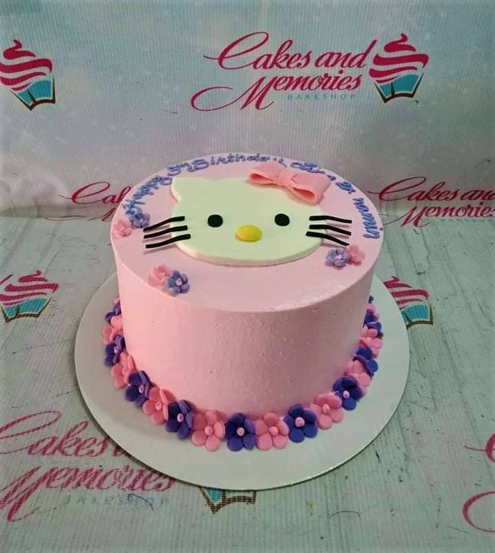 Hello Kitty Cake
