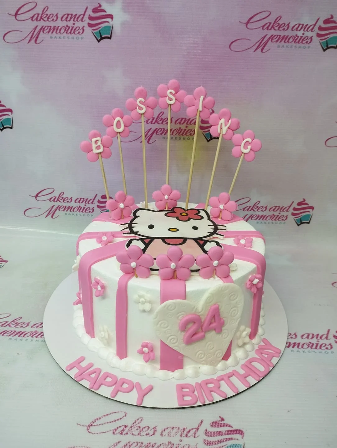 Hello Kitty Cake