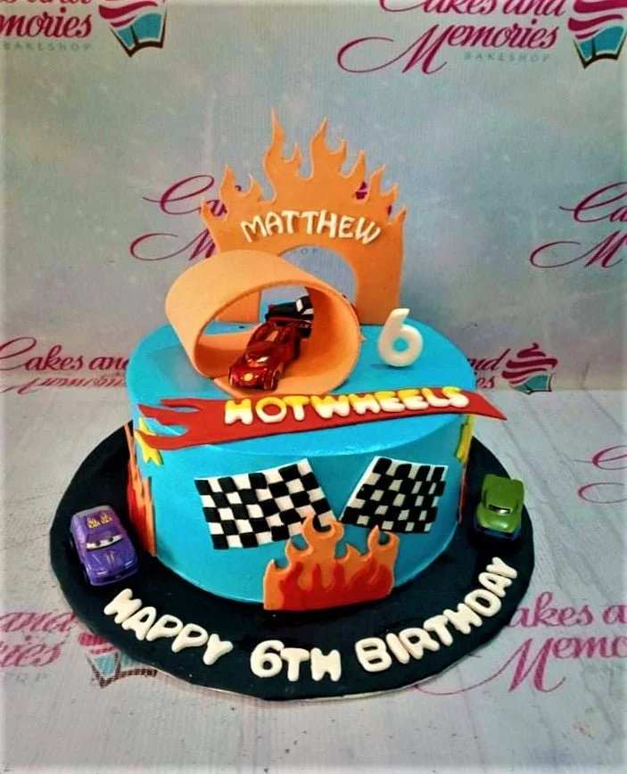 Hot Wheels Cake