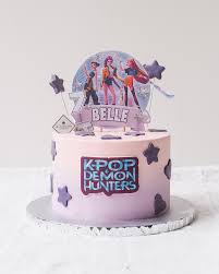 K-pop Belle Cake Design