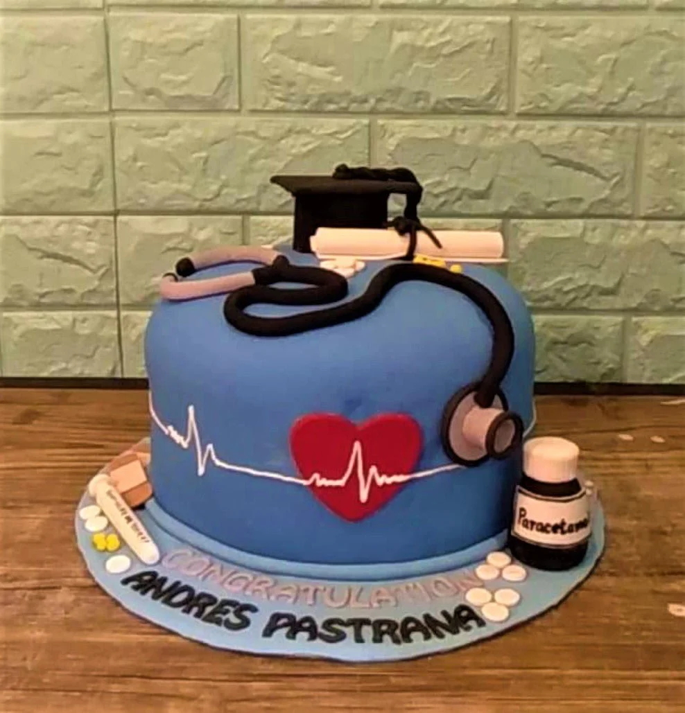 Medical Graduation Healthcare Cake Design