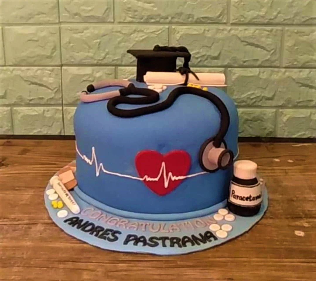 Medical Graduation Healthcare Cake Design