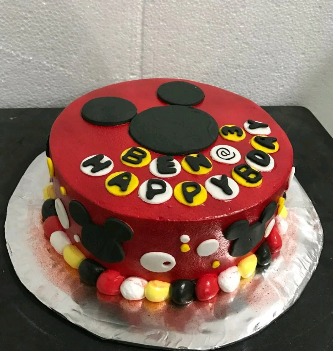 Mickey Mouse Cake