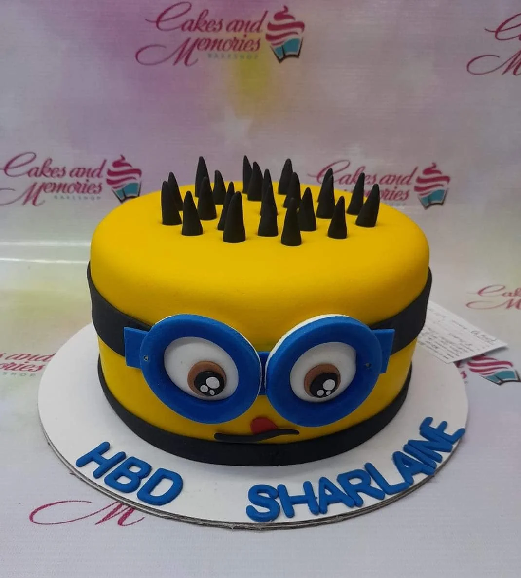 Minion Blues Clues Cake Design