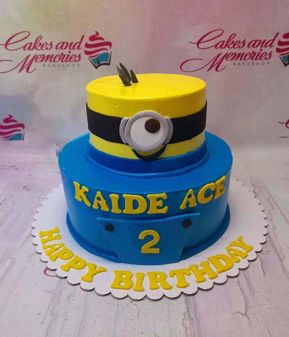 Minion Denim Cake Design