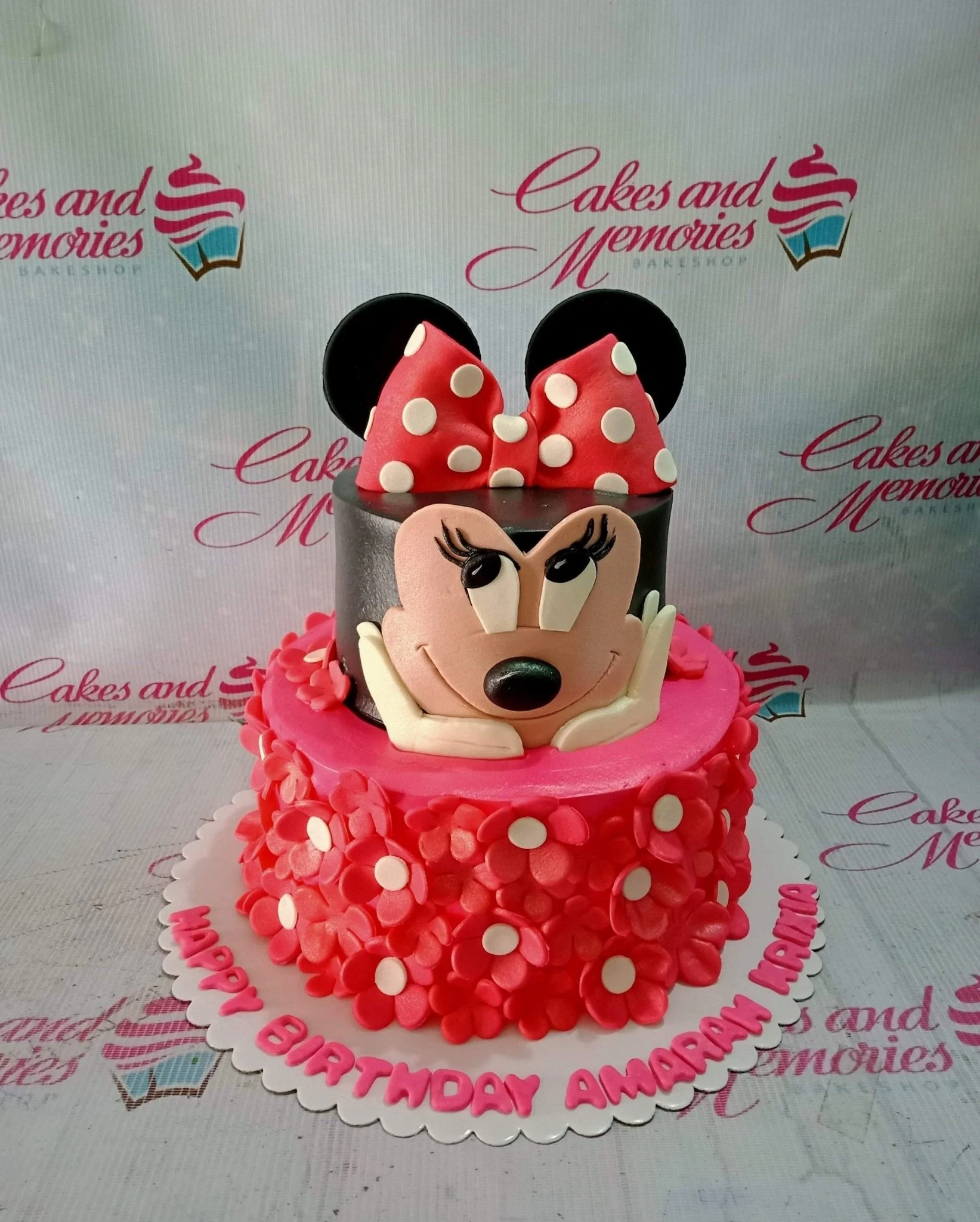 Minnie Mouse Cake