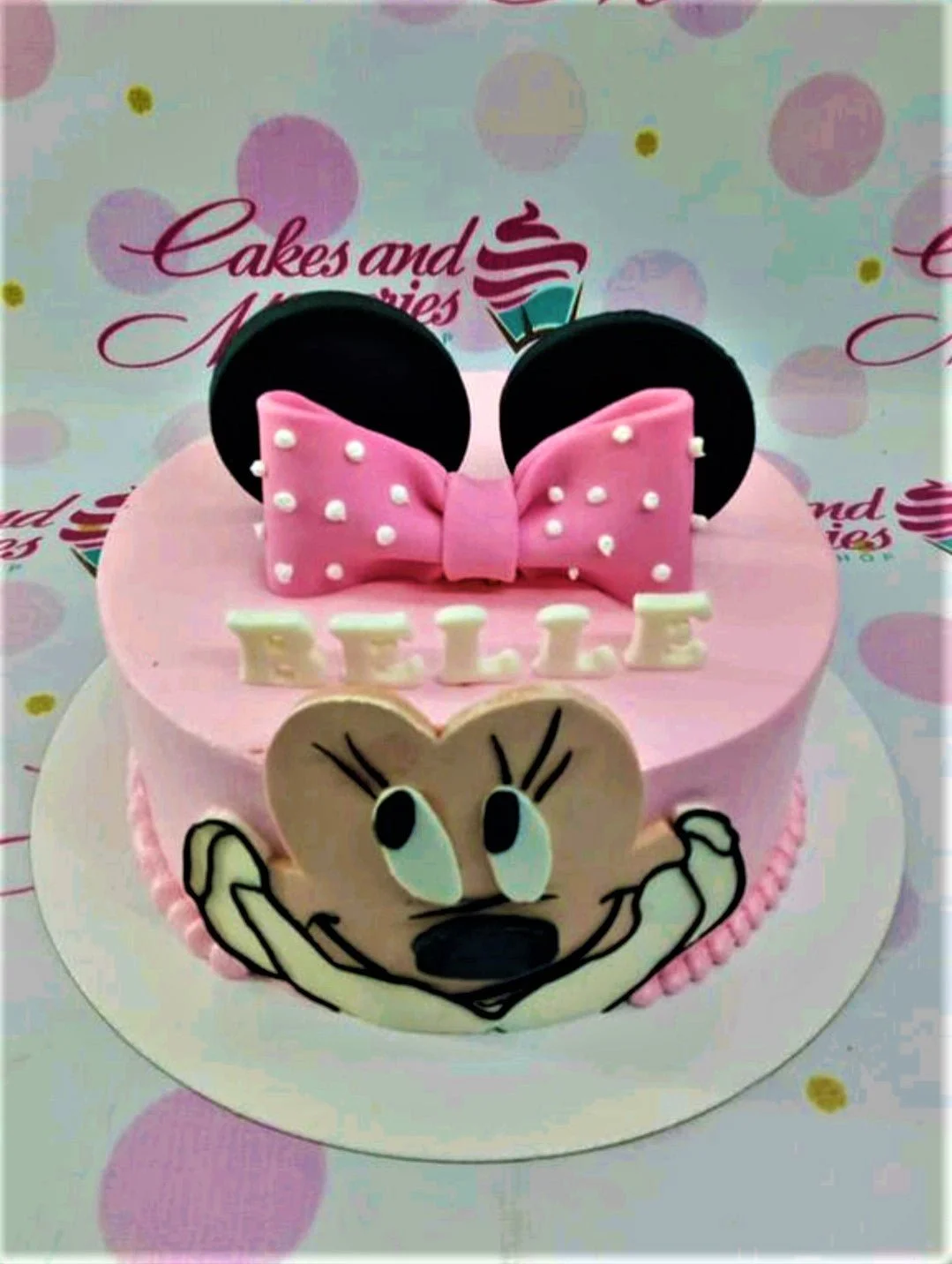 Minnie Mouse Cake