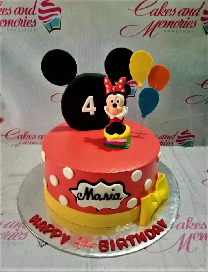 Minnie Mouse Cake