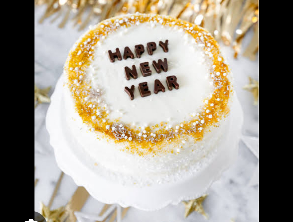 New Year 1 Tier - white, gold theme with gold and white sprinkles and dragees ring New Year 1 Tier - white, gold theme with gold and white sprinkles and dragees ring
