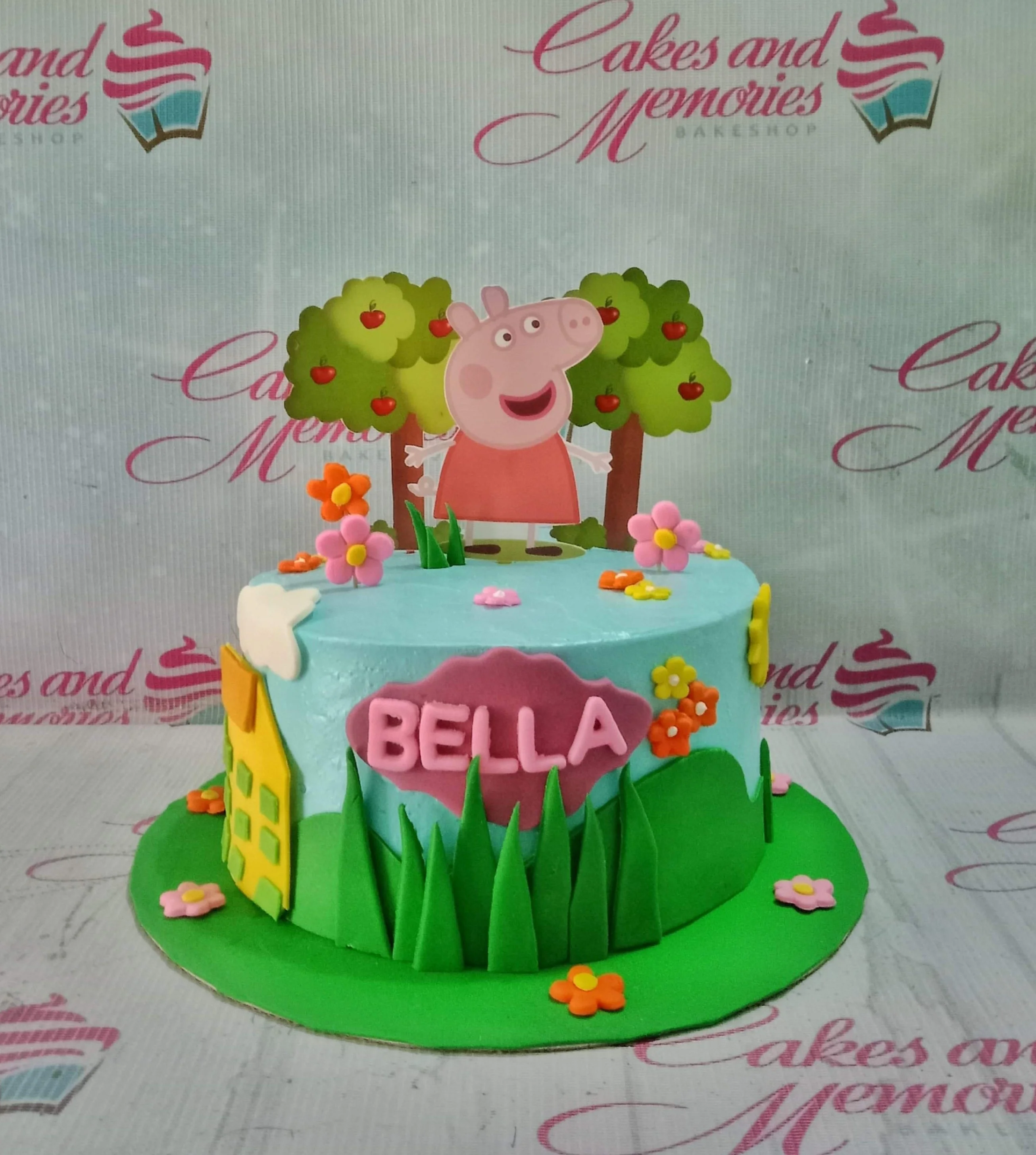 Peppa Pig Trolls Cake Design