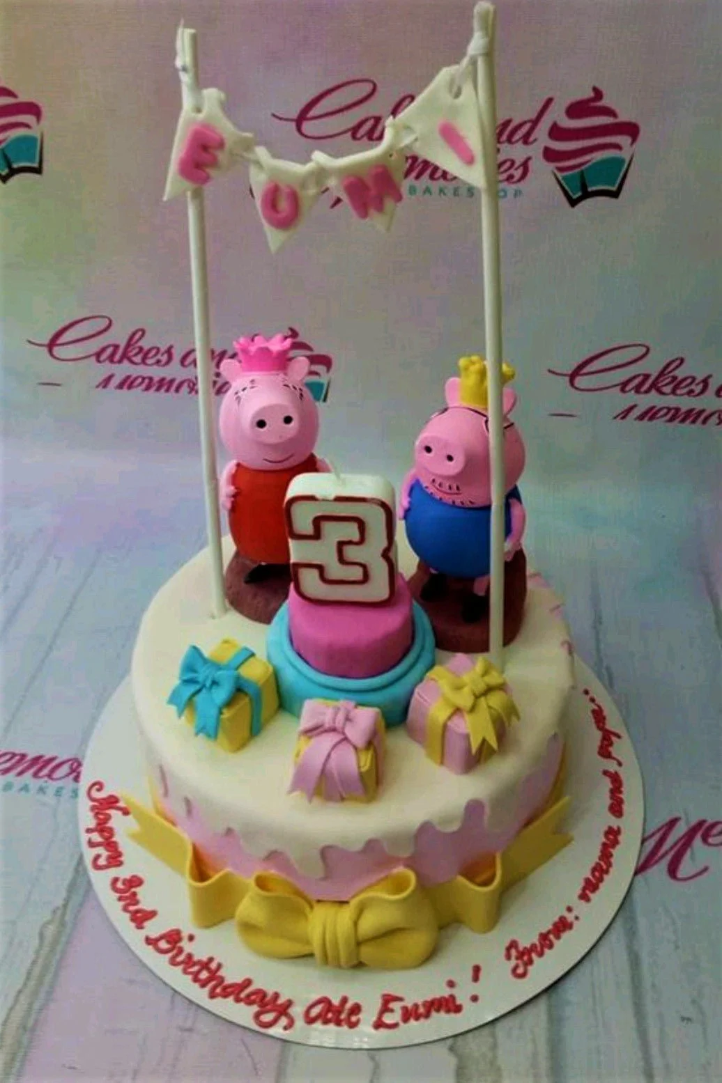 Peppa Pig Cake