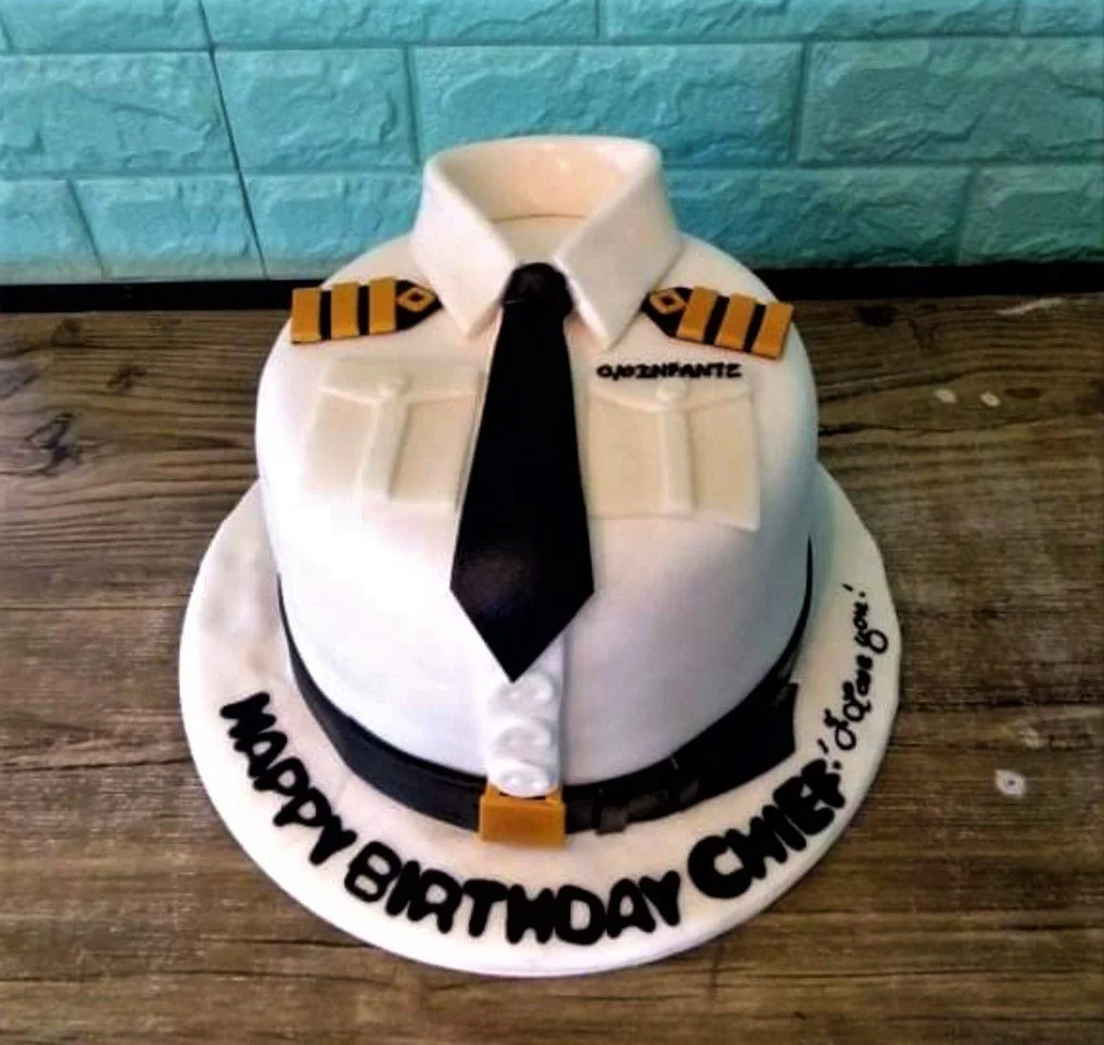 Pilot Uniform Cake