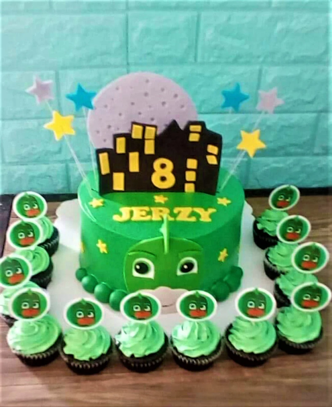 Pj Masks Gekko Cake