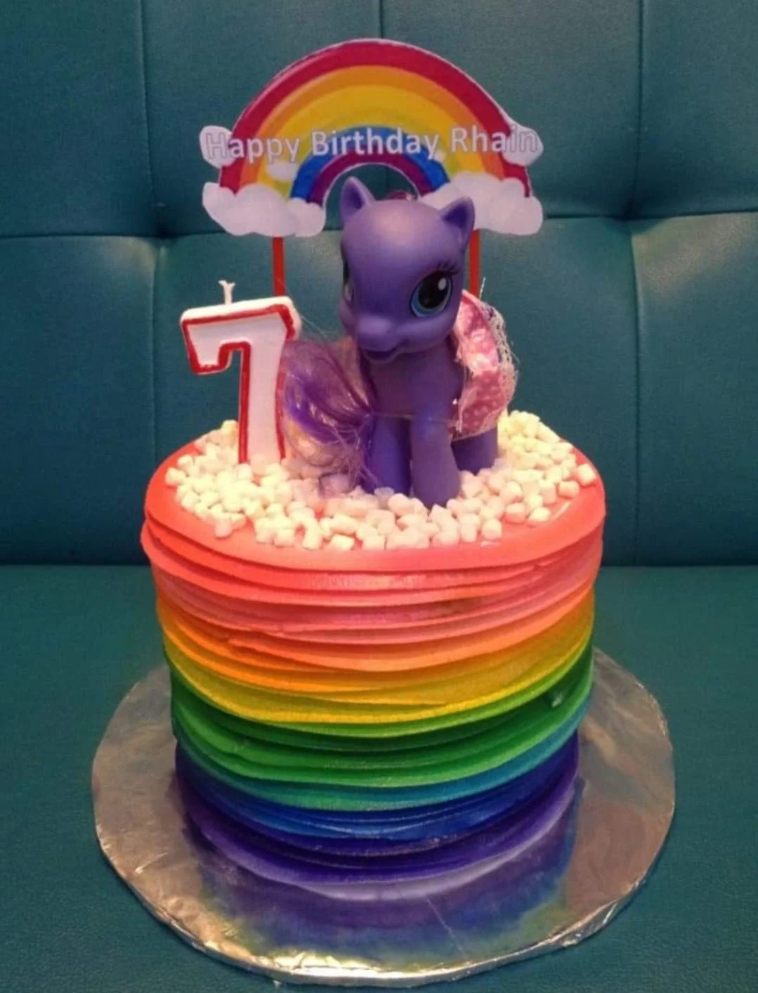 Rainbow Pony Raindeer Cake Design