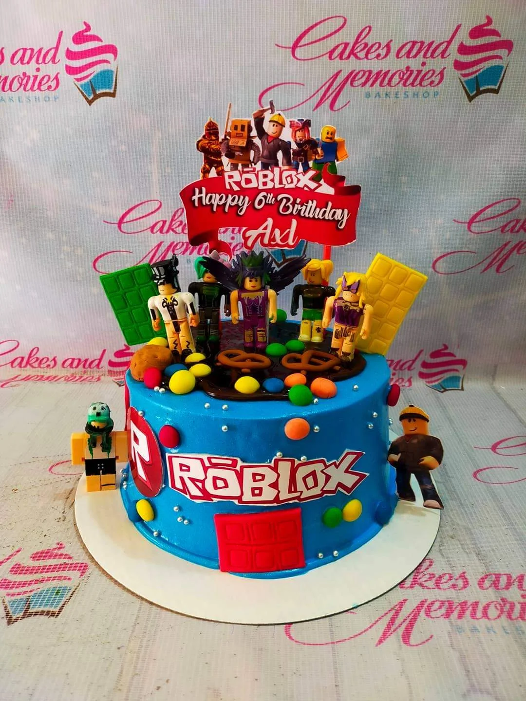 Roblox Cake