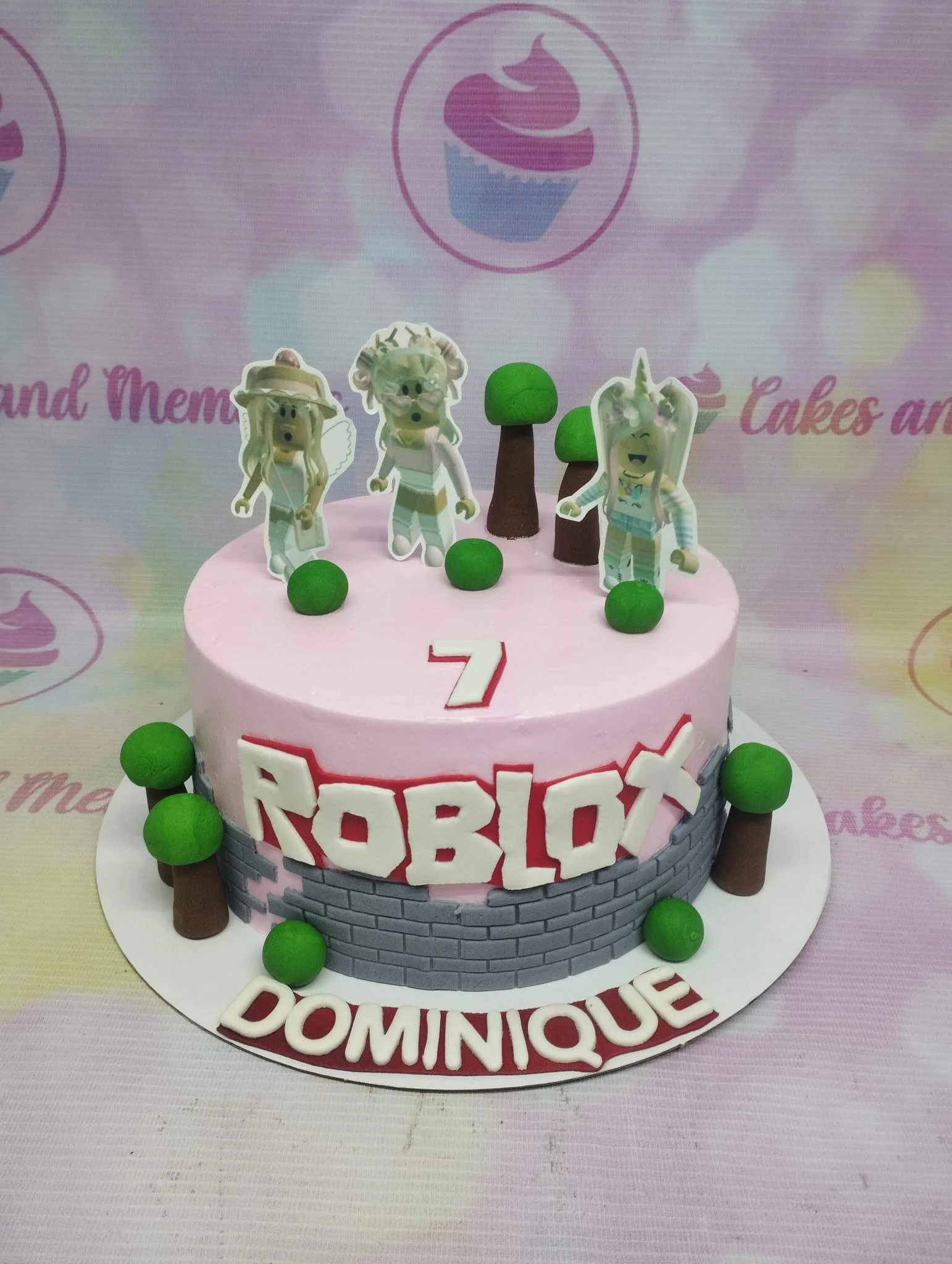 Roblox Walfoo Cake Design