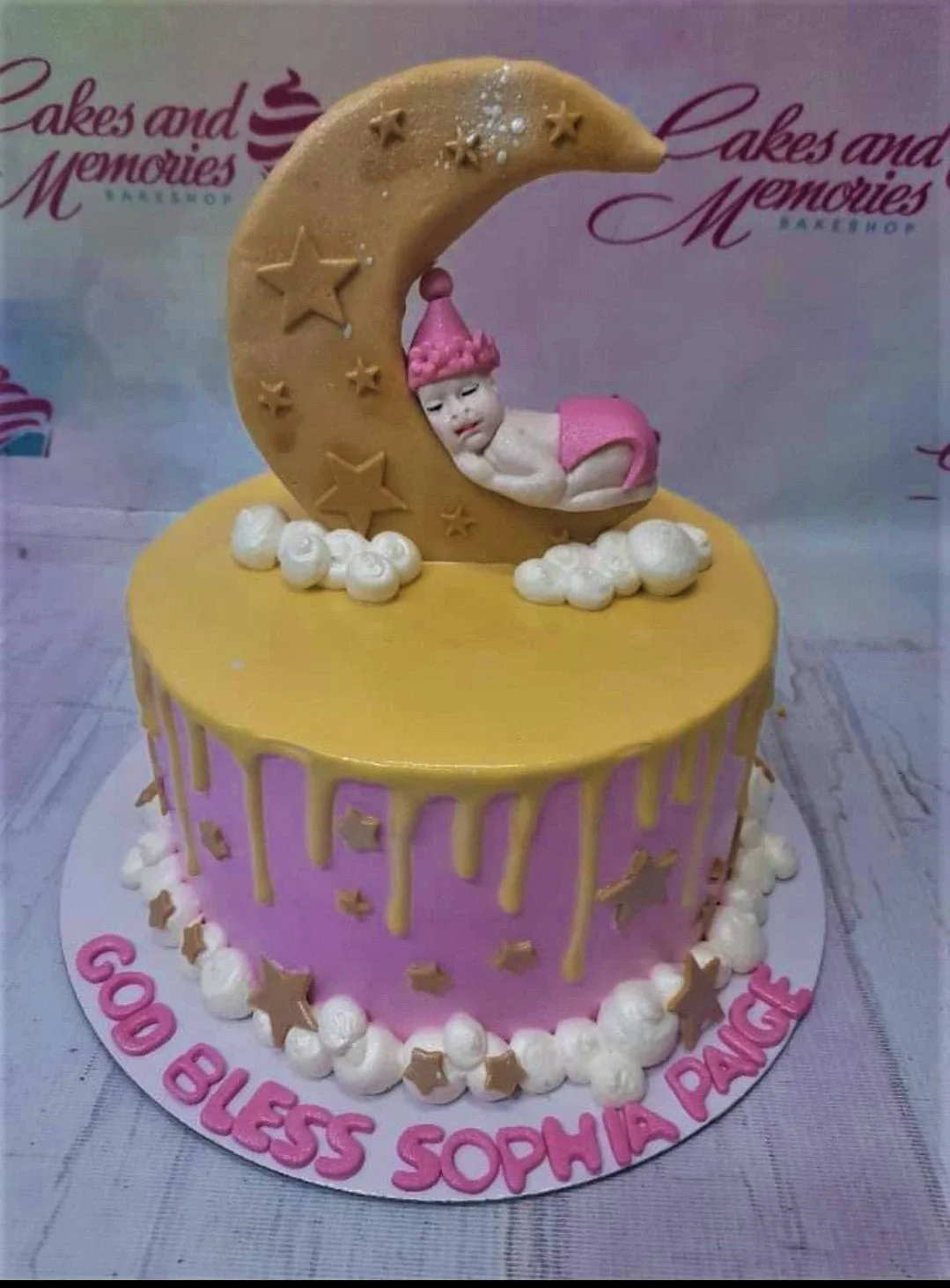 Sleeping Baby Moon Sailor Moon Cake Design