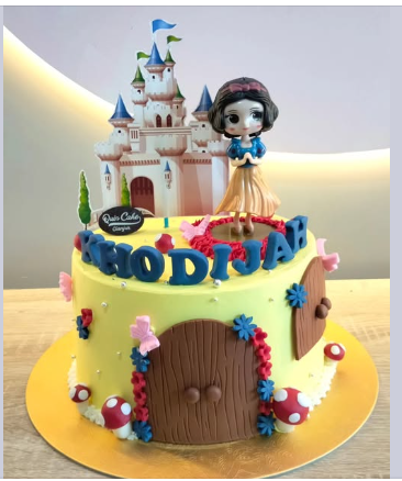 Snow White Cake