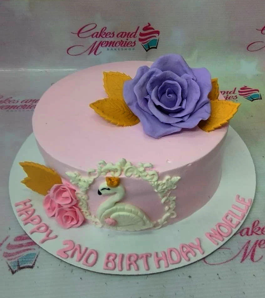 Swan Birds Cake Design