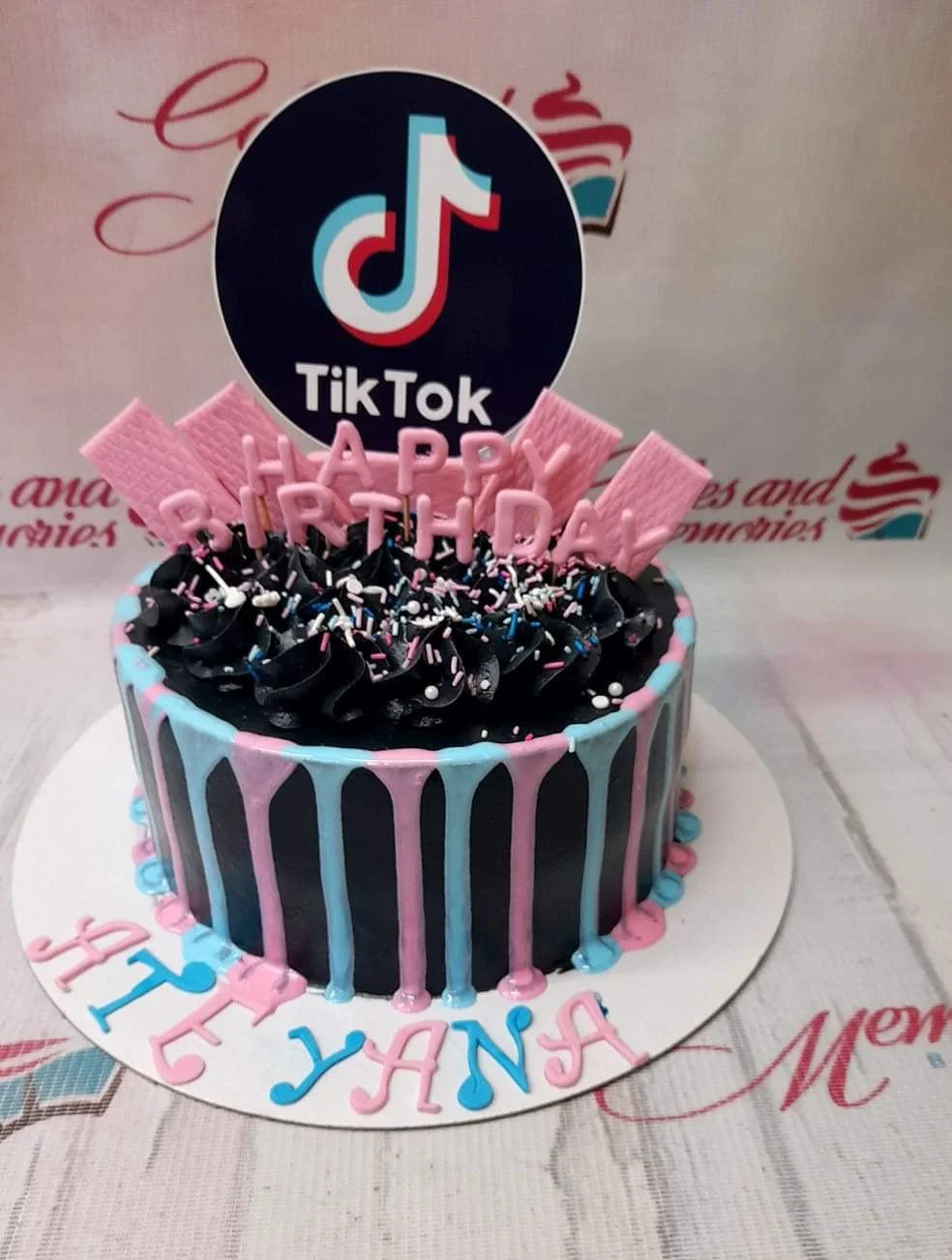 Tiktok Cake